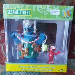 Sesame Street 2 piece Holiday Ornament Set